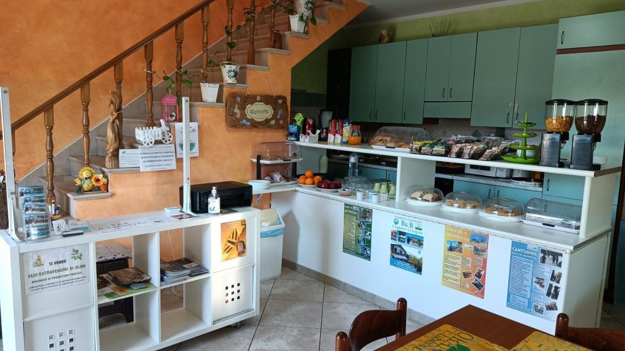 카스트로빌라리 Il Laghetto B&B 외부 사진